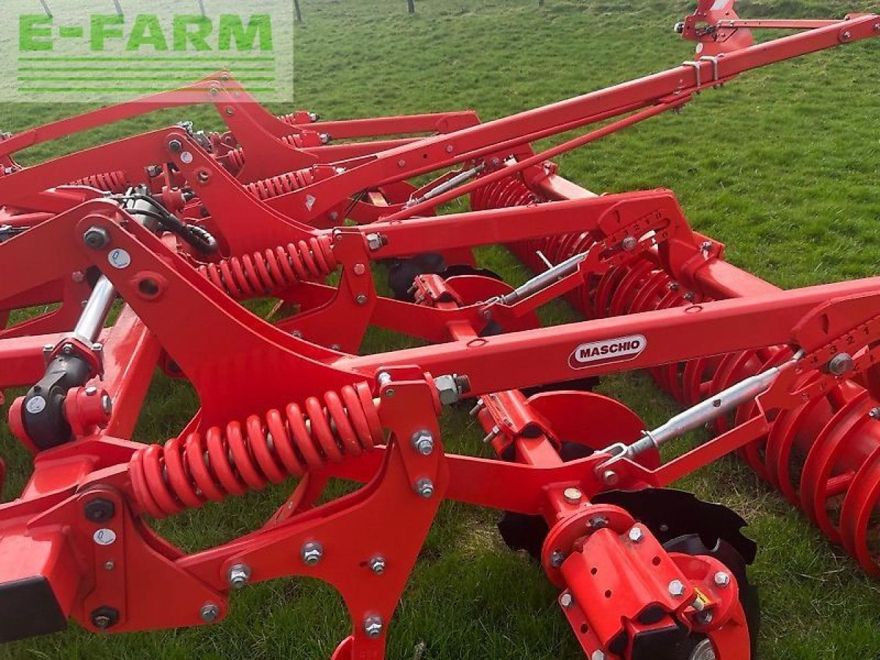 Maschio terremoto 3 400p - Grubber: das Bild 4 Maschio terremoto 3 400p - Grubber: das Bild 4