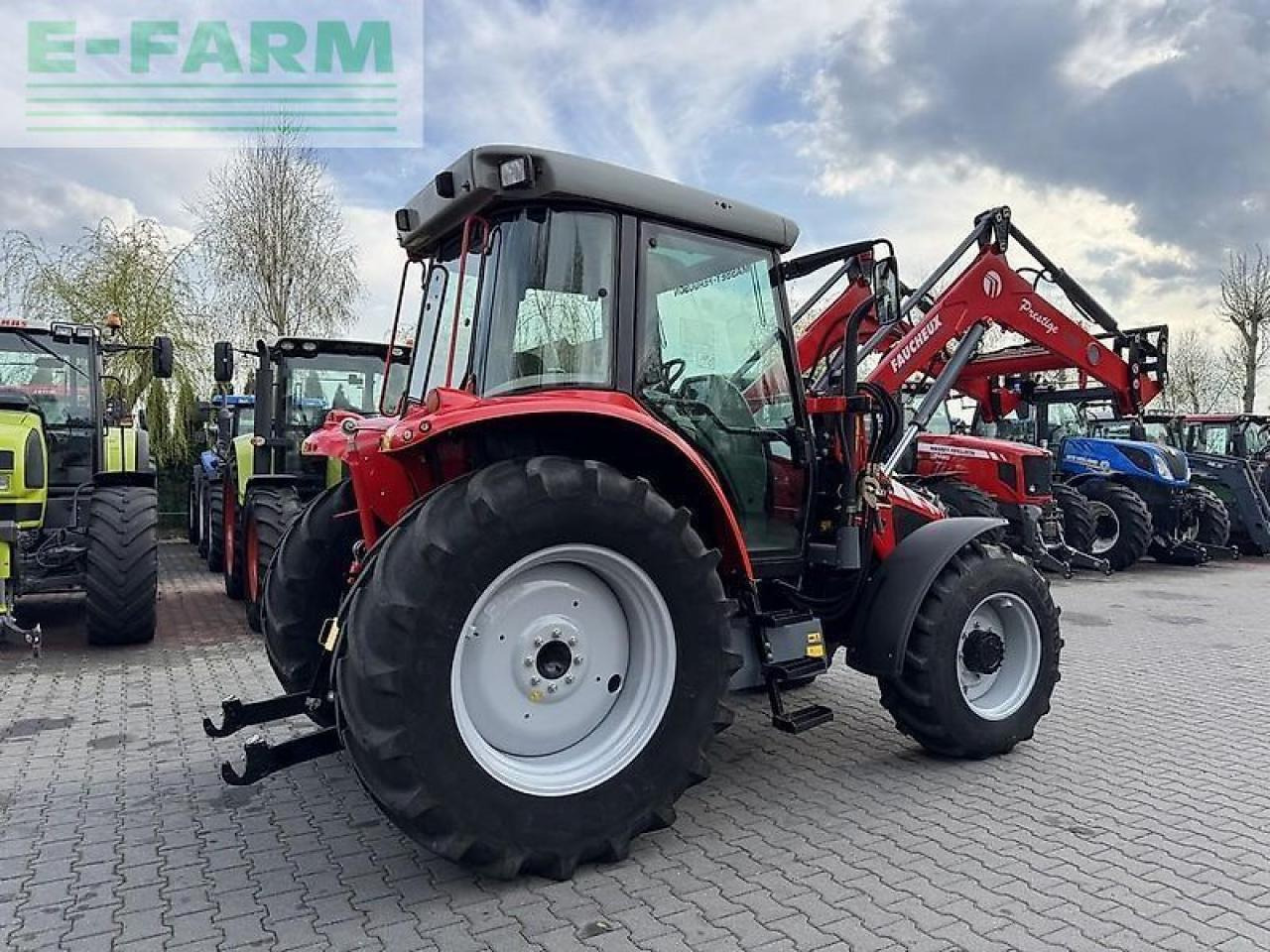 Massey Ferguson 5455 + faucheux prestige 120 - Traktor: das Bild 5 Massey Ferguson 5455 + faucheux prestige 120 - Traktor: das Bild 5