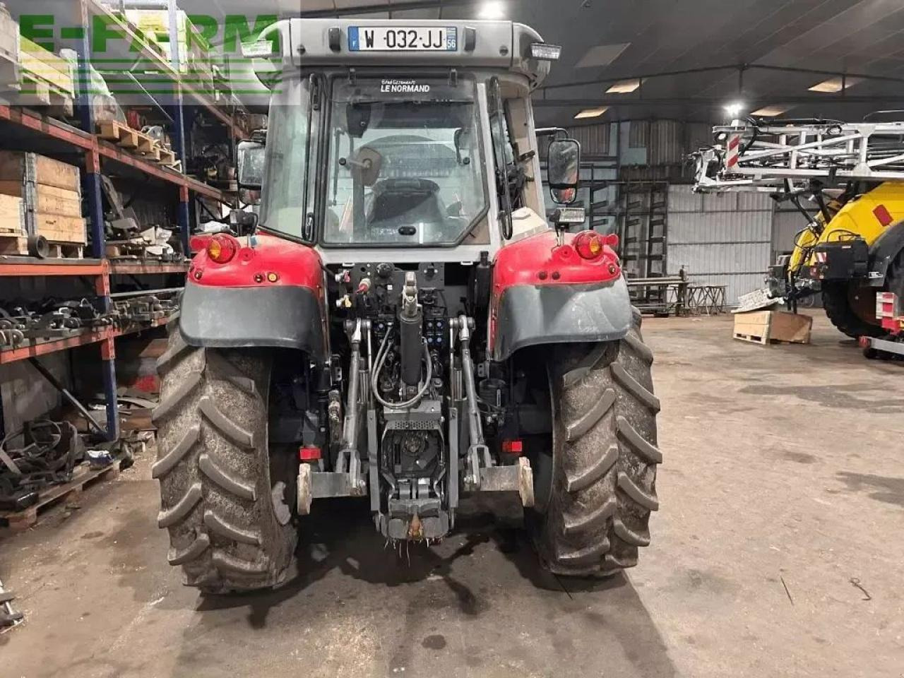 Massey Ferguson 5s.135 - Traktor: das Bild 5 Massey Ferguson 5s.135 - Traktor: das Bild 5