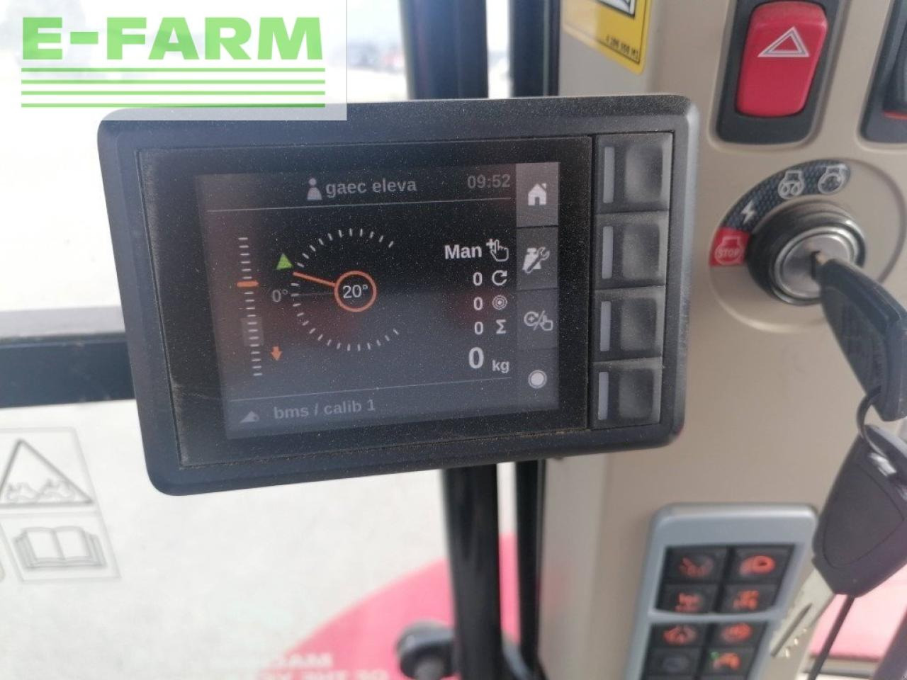 Traktor Massey Ferguson 6713 s: das Bild 7