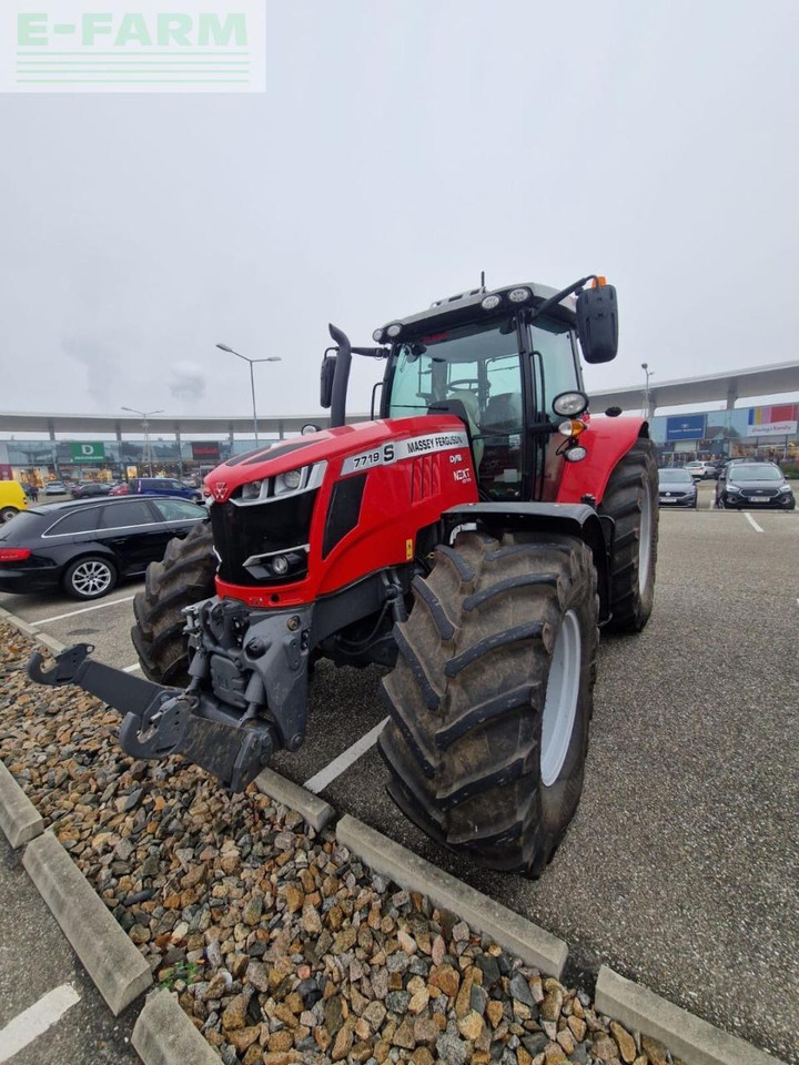 Massey Ferguson 7719 S Dyna Next Edition - Traktor: das Bild 1 Massey Ferguson 7719 S Dyna Next Edition - Traktor: das Bild 1