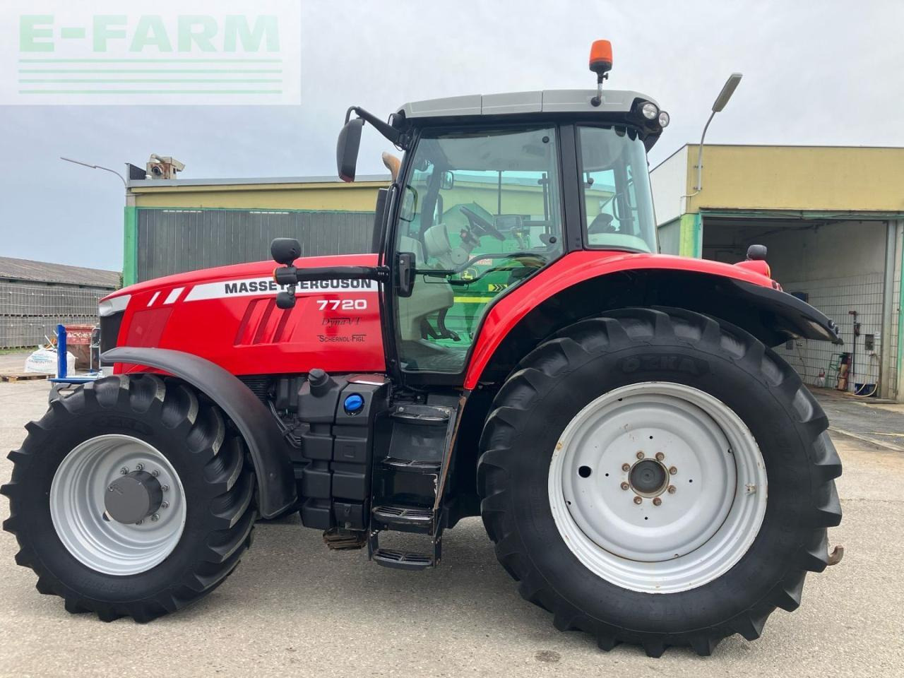 Massey Ferguson 7720 - Traktor: das Bild 2 Massey Ferguson 7720 - Traktor: das Bild 2