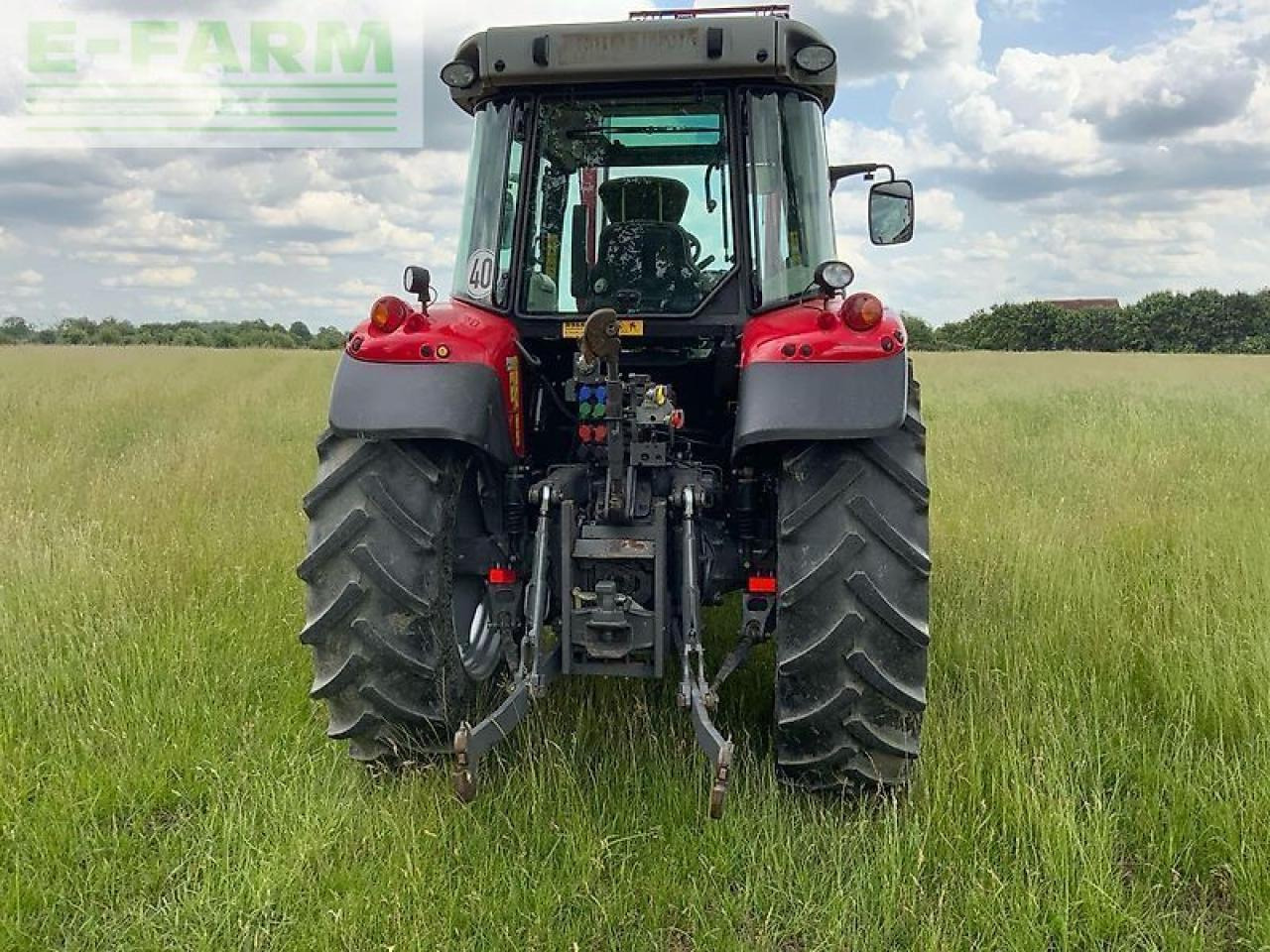 Massey Ferguson mf 5613 dyna6 efficient Efficient - Traktor: das Bild 3 Massey Ferguson mf 5613 dyna6 efficient Efficient - Traktor: das Bild 3
