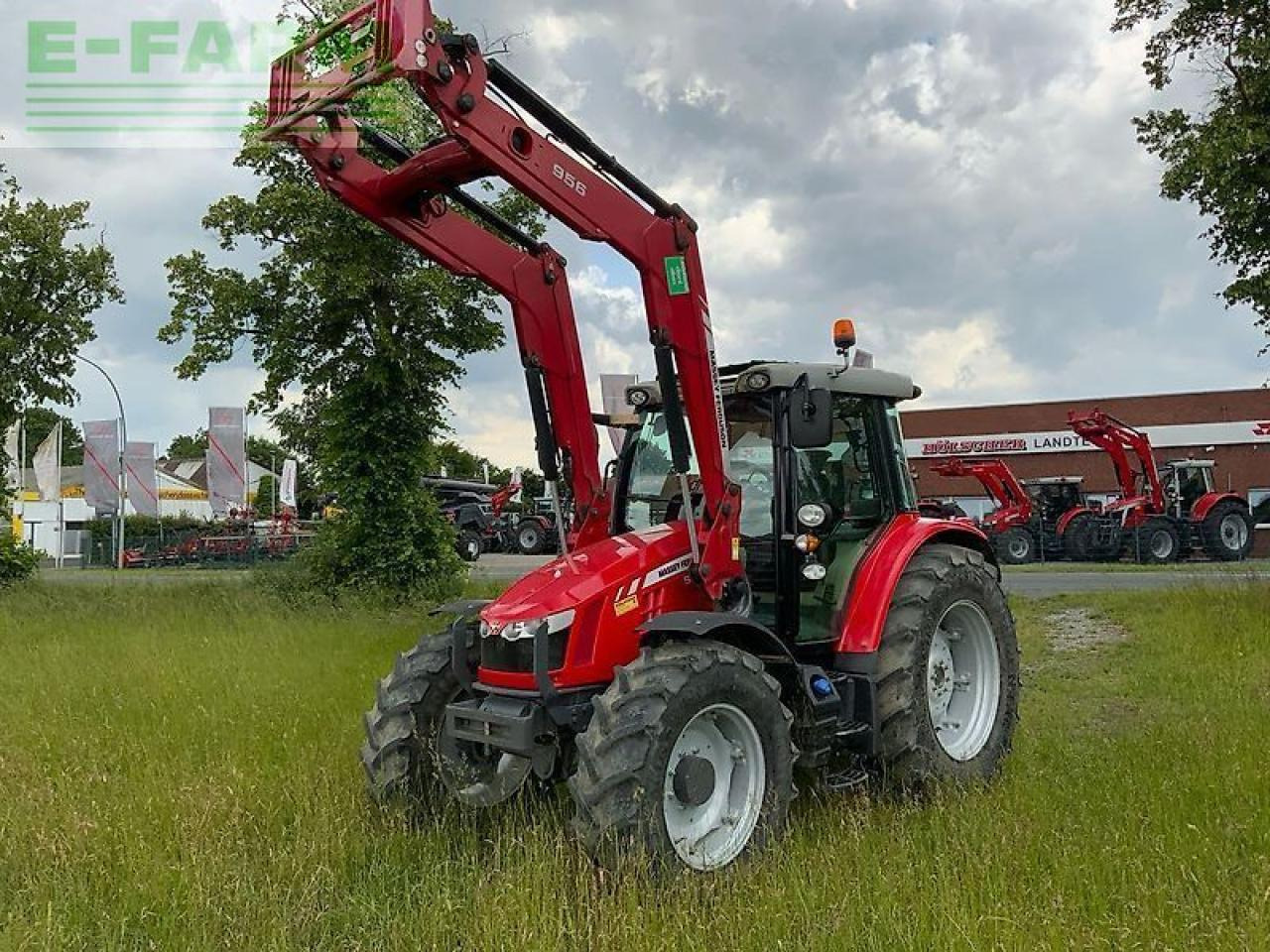 Massey Ferguson mf 5613 dyna6 efficient Efficient - Traktor: das Bild 1 Massey Ferguson mf 5613 dyna6 efficient Efficient - Traktor: das Bild 1