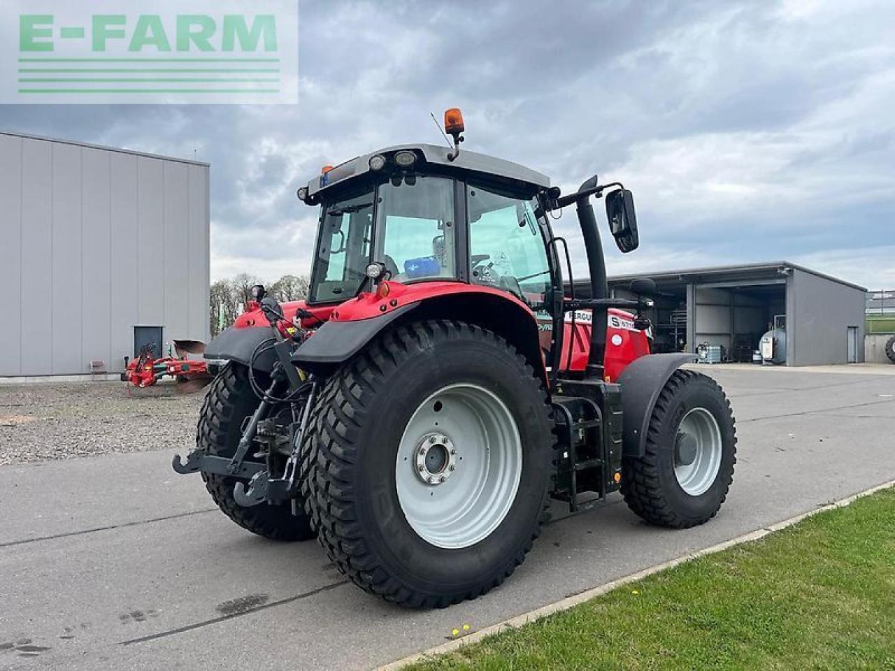 Massey Ferguson mf 6716 s dyna-vt efficient Efficient - Traktor: das Bild 3 Massey Ferguson mf 6716 s dyna-vt efficient Efficient - Traktor: das Bild 3