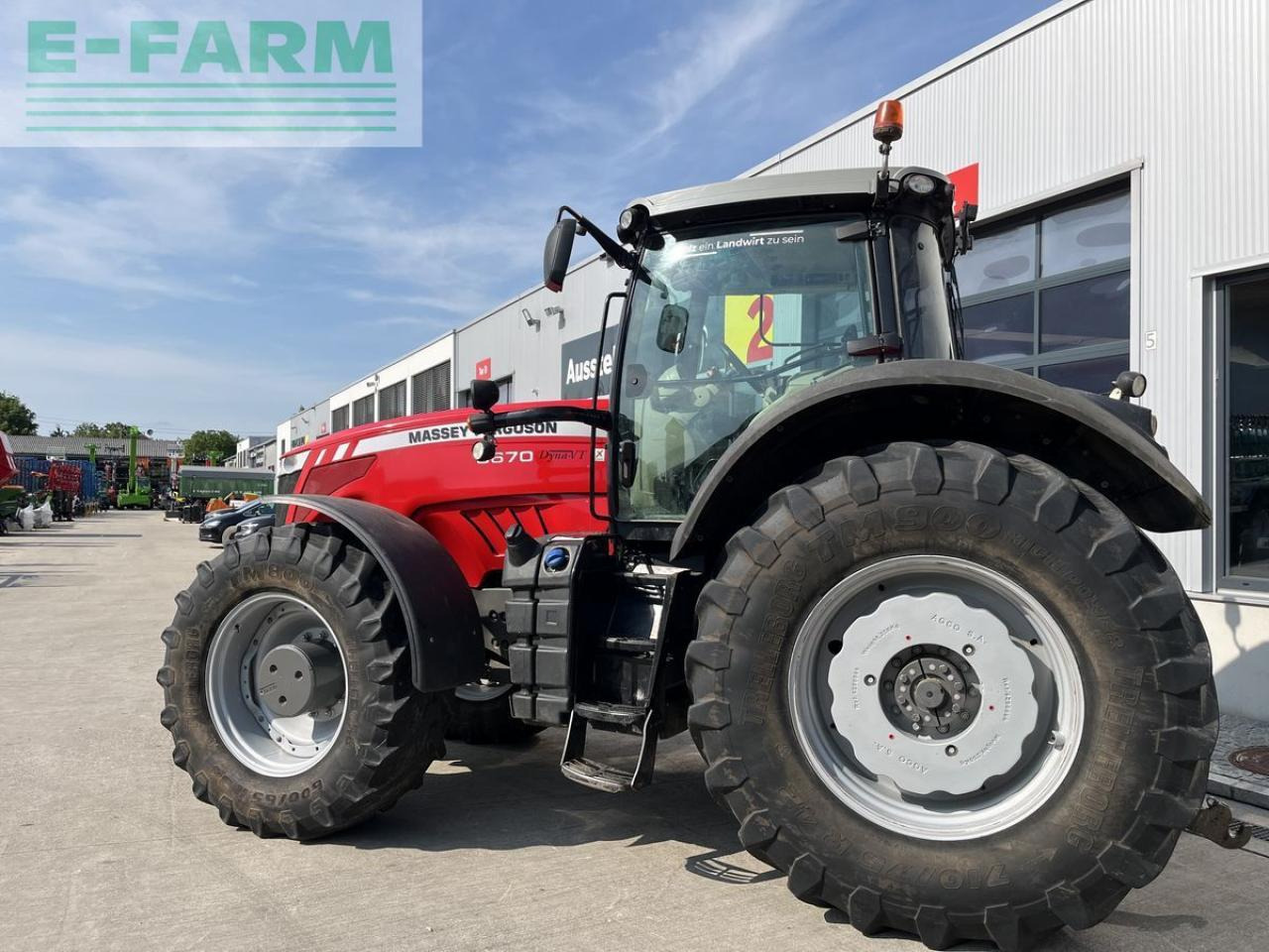 Massey Ferguson mf 8670 dyna-vt - Traktor: das Bild 3 Massey Ferguson mf 8670 dyna-vt - Traktor: das Bild 3