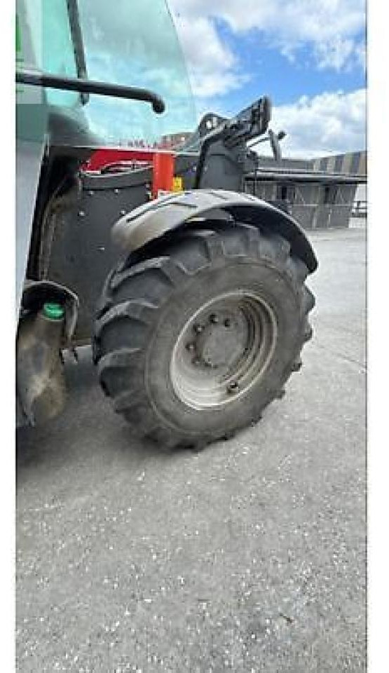 Massey Ferguson th7035 - Teleskoplader: das Bild 3 Massey Ferguson th7035 - Teleskoplader: das Bild 3