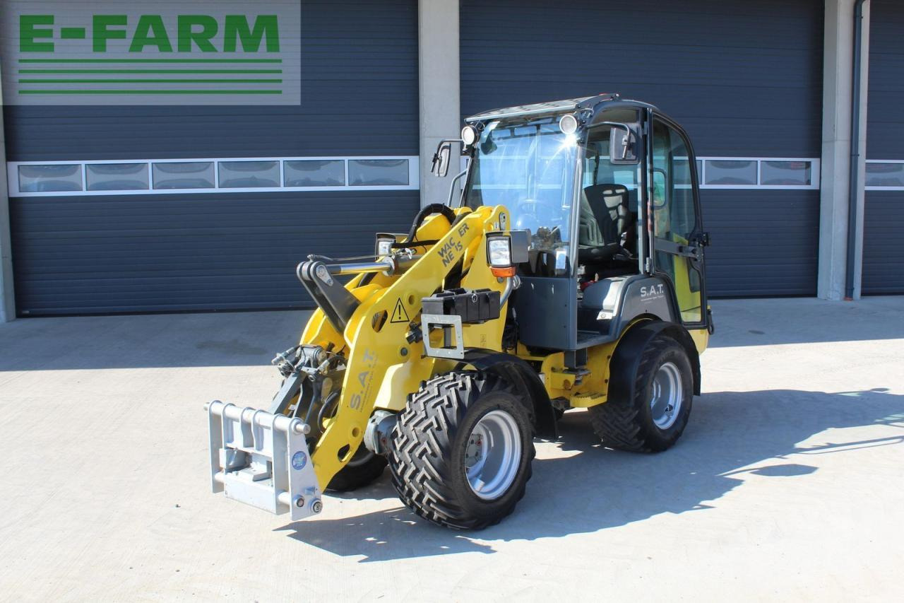 Neuson hoflader wl30 - top zustand - 1970 stunden - Minibagger: das Bild 1 Neuson hoflader wl30 - top zustand - 1970 stunden - Minibagger: das Bild 1