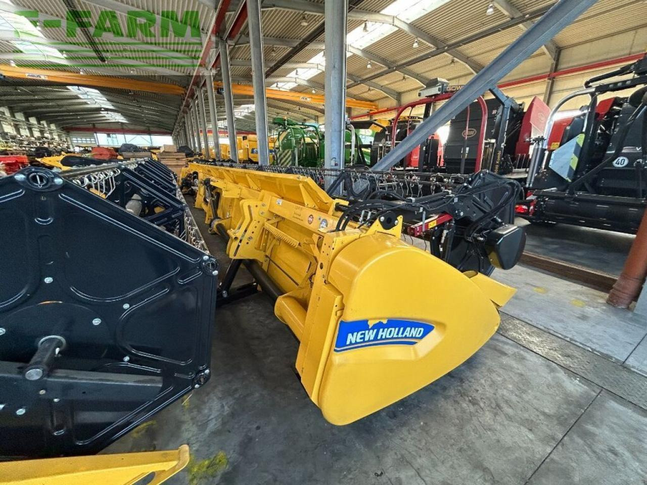 New Holland 760cg 12.5m/41 ft vf - Ernteforsatz für Häcksler: das Bild 2 New Holland 760cg 12.5m/41 ft vf - Ernteforsatz für Häcksler: das Bild 2