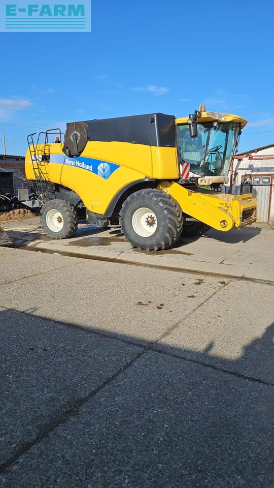 New Holland CX 860 - Mähdrescher: das Bild 5 New Holland CX 860 - Mähdrescher: das Bild 5
