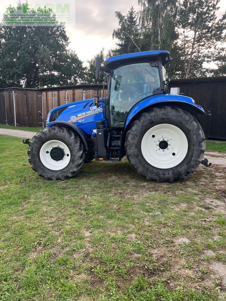 New Holland T6 180 - Traktor: das Bild 2 New Holland T6 180 - Traktor: das Bild 2