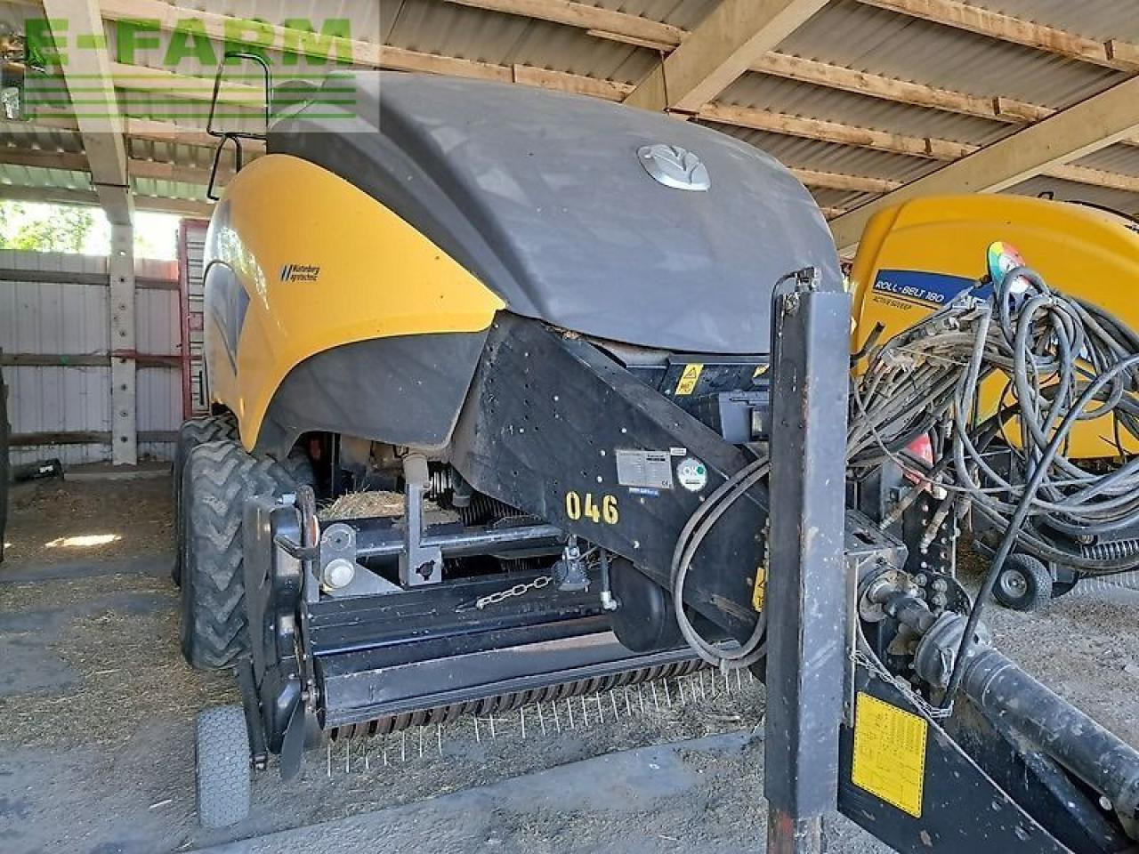 New Holland bb 1290 r - Packenpresse: das Bild 1 New Holland bb 1290 r - Packenpresse: das Bild 1