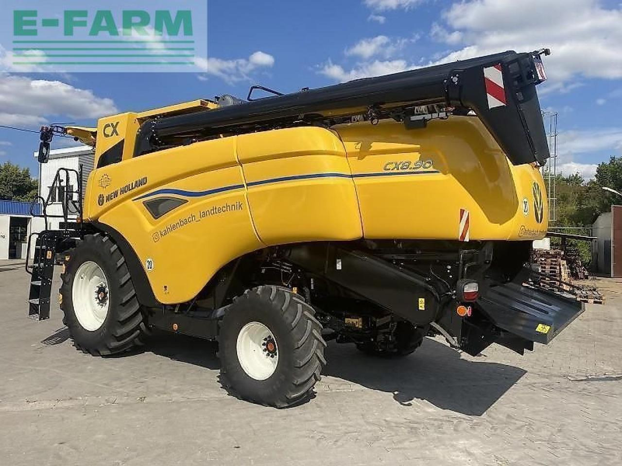 New Holland cx 8.90 - Mähdrescher: das Bild 3 New Holland cx 8.90 - Mähdrescher: das Bild 3