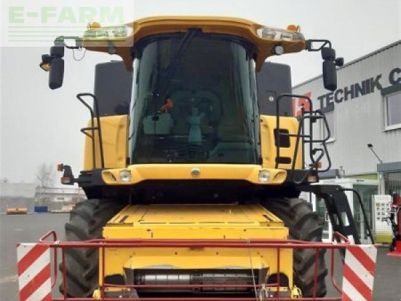 New Holland gebr. mähdrescher new holland - Mähdrescher: das Bild 5 New Holland gebr. mähdrescher new holland - Mähdrescher: das Bild 5