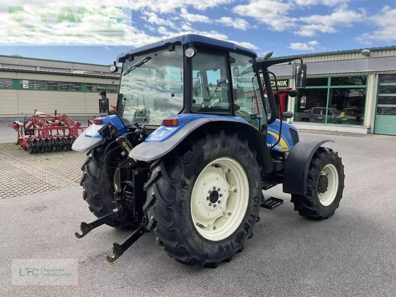 New Holland t 5030 - Traktor: das Bild 3 New Holland t 5030 - Traktor: das Bild 3