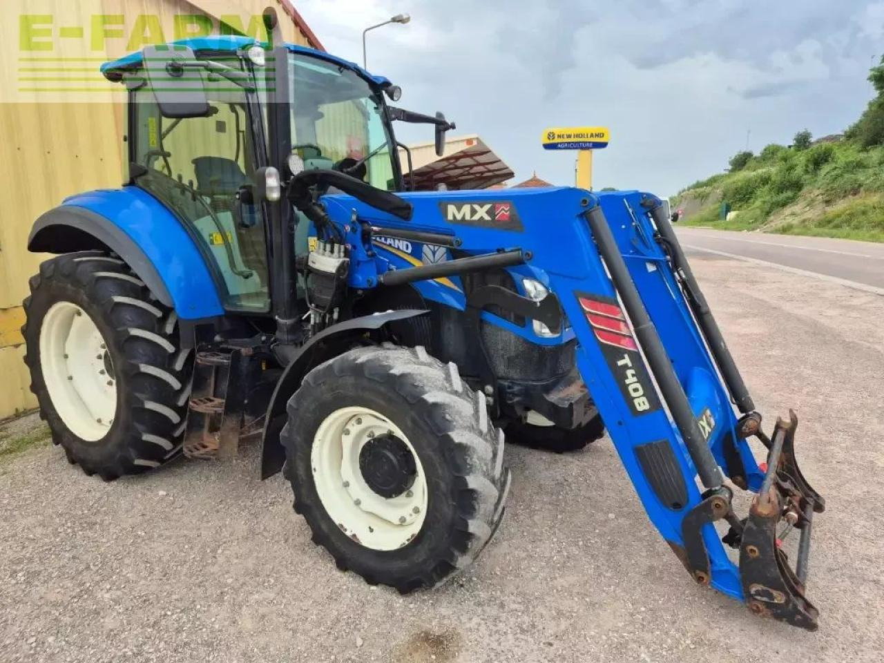 New Holland t5.95 - Traktor: das Bild 2 New Holland t5.95 - Traktor: das Bild 2
