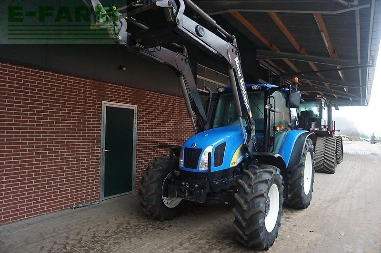 New Holland t5040 nur 860 std. - Traktor: das Bild 3 New Holland t5040 nur 860 std. - Traktor: das Bild 3