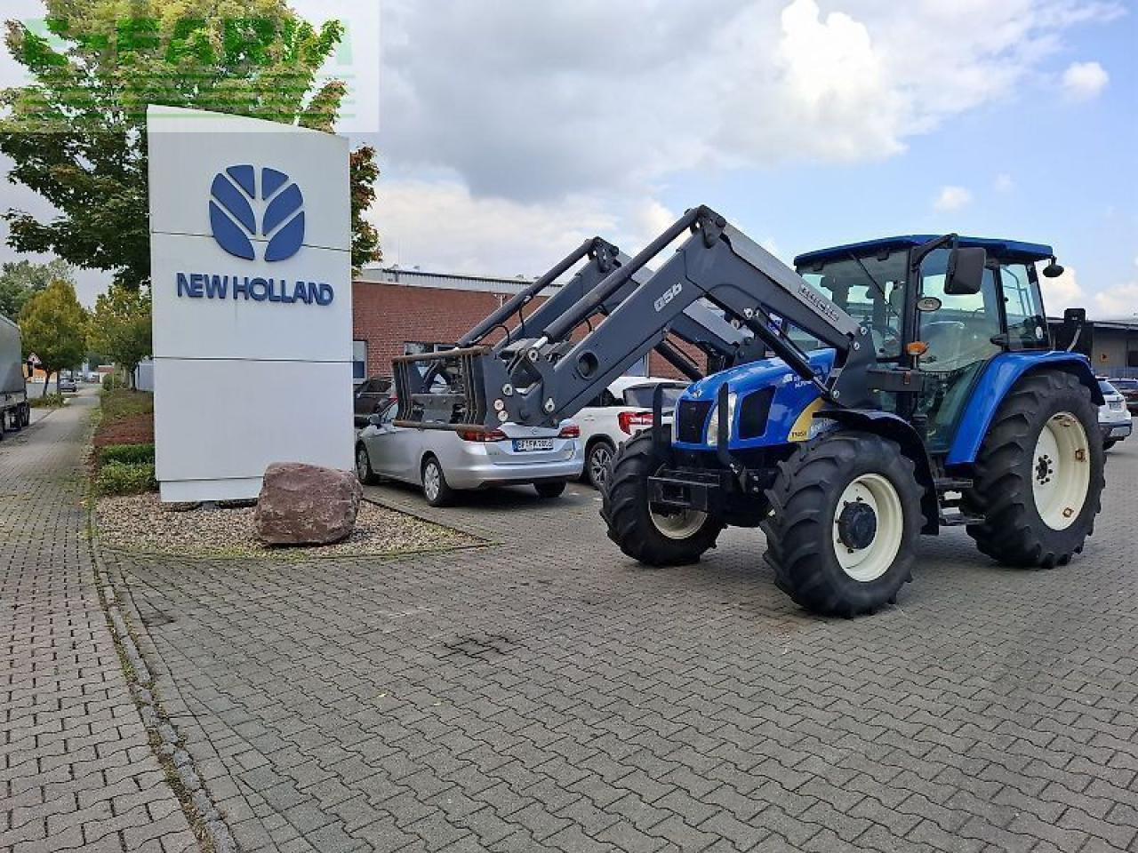 New Holland t5050 - Traktor: das Bild 3 New Holland t5050 - Traktor: das Bild 3