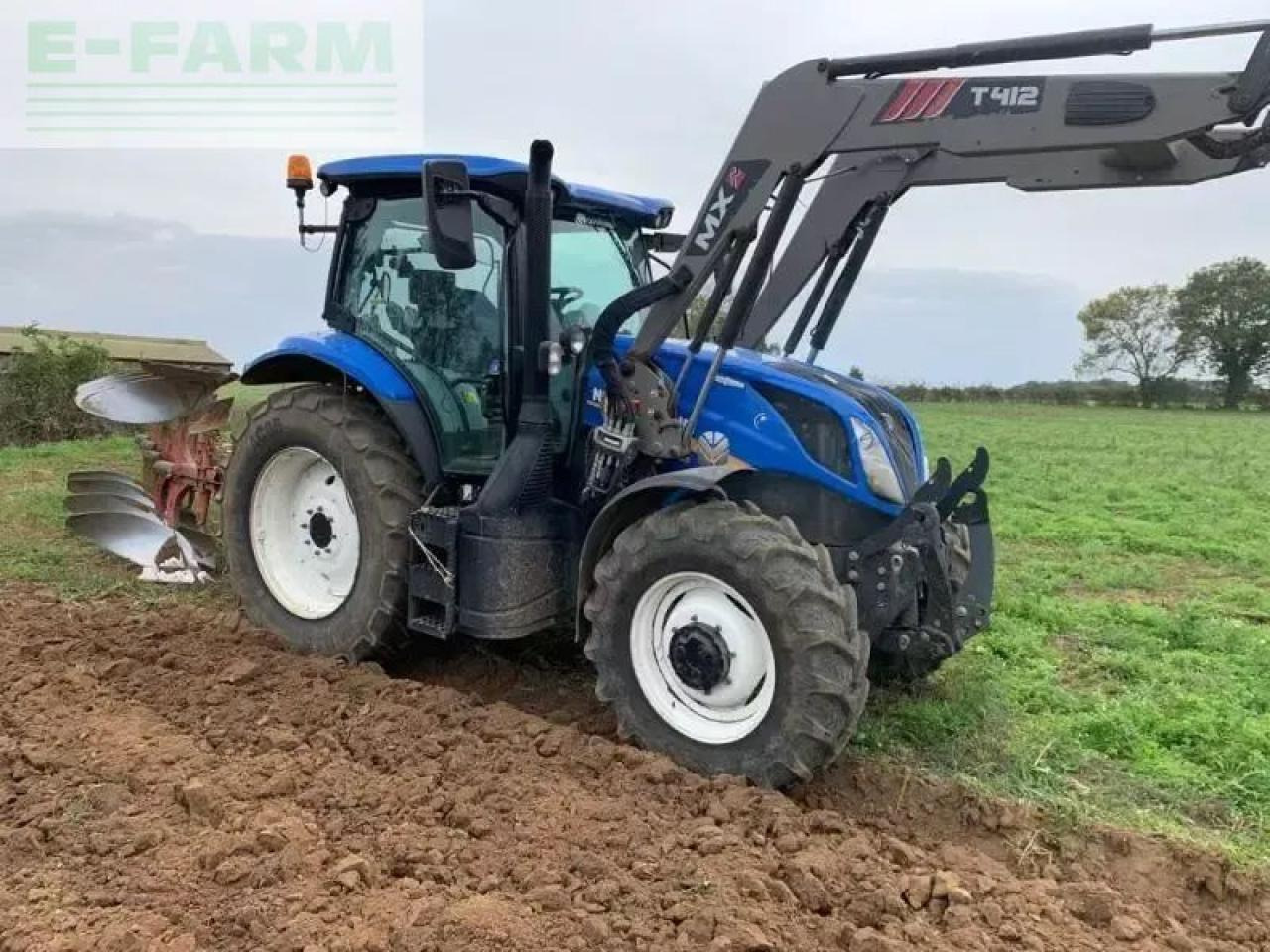 New Holland t6-155ac - Traktor: das Bild 1 New Holland t6-155ac - Traktor: das Bild 1