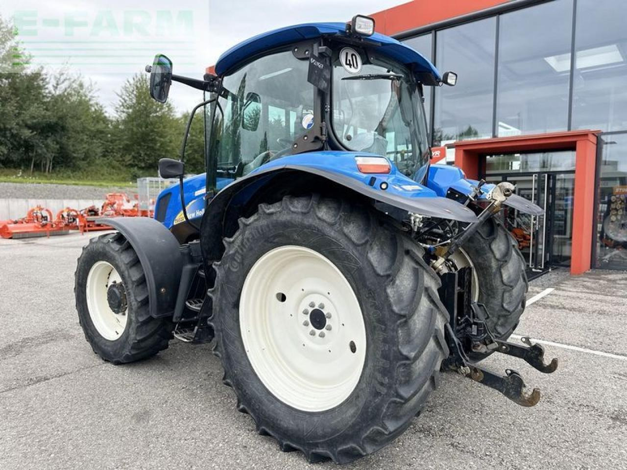 New Holland t6020 delta Delta - Traktor: das Bild 4 New Holland t6020 delta Delta - Traktor: das Bild 4