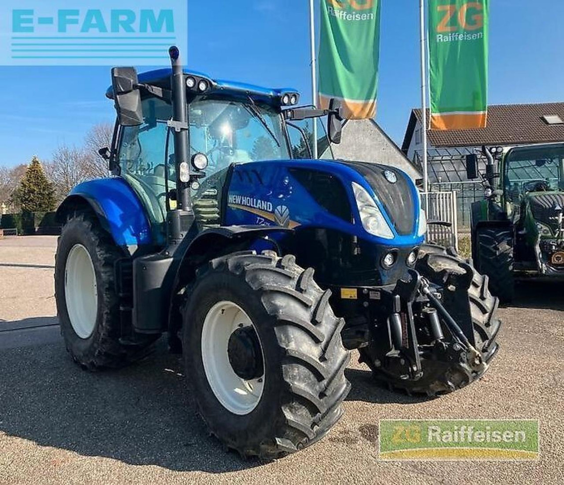 New Holland t7.175 - Traktor: das Bild 1 New Holland t7.175 - Traktor: das Bild 1