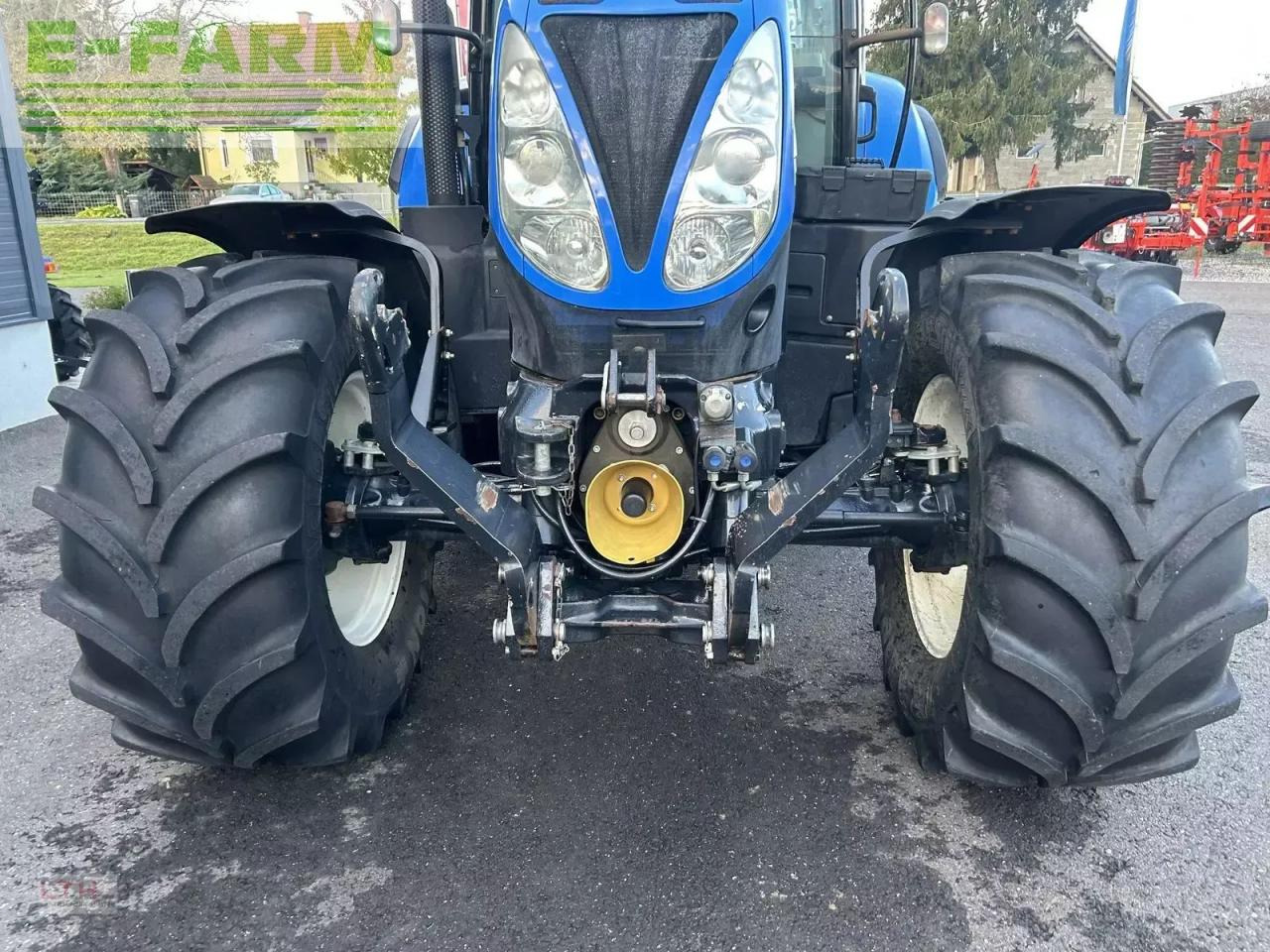 New Holland t7.185 auto command - Traktor: das Bild 5 New Holland t7.185 auto command - Traktor: das Bild 5