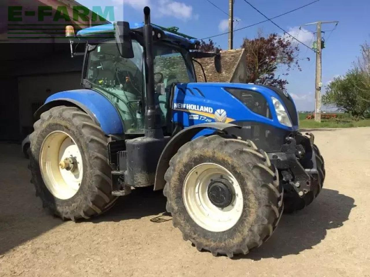 New Holland t7.210 - Traktor: das Bild 2 New Holland t7.210 - Traktor: das Bild 2