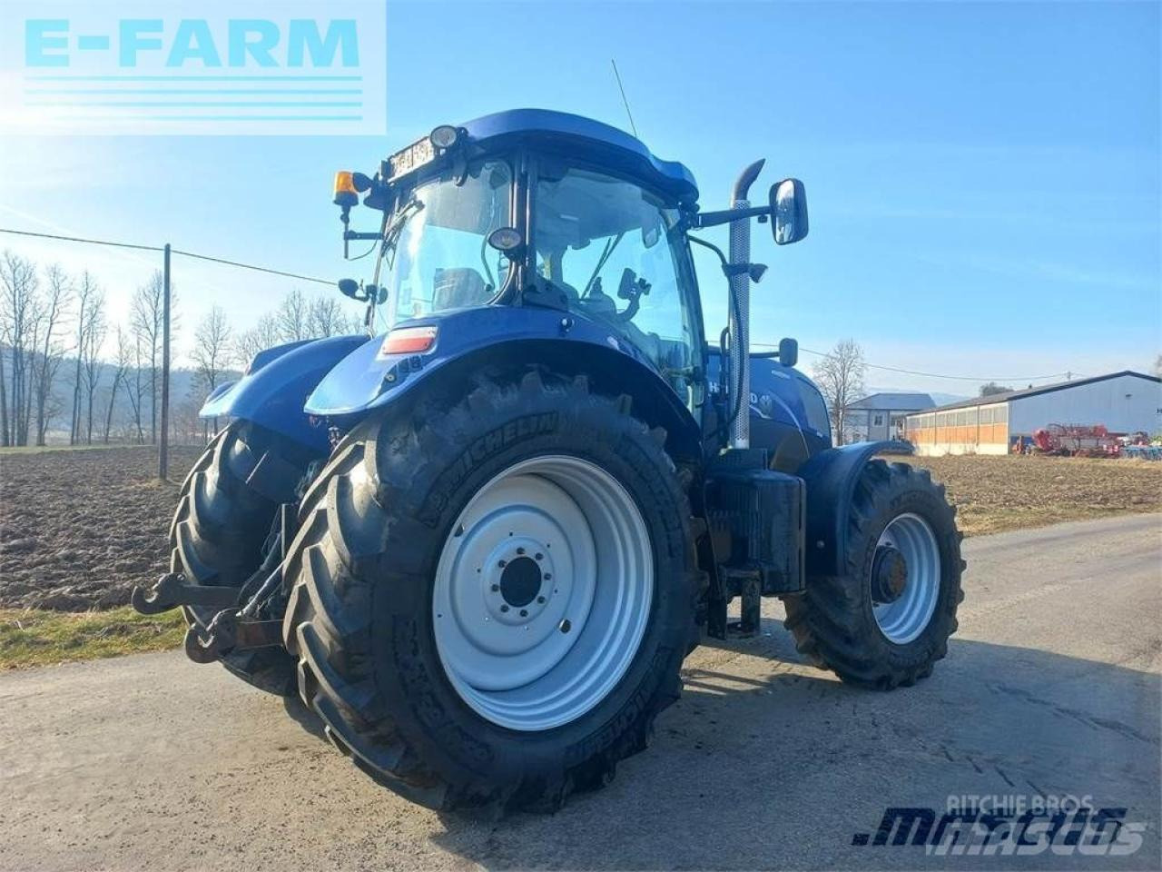 New Holland t7.210 auto command - Traktor: das Bild 3 New Holland t7.210 auto command - Traktor: das Bild 3