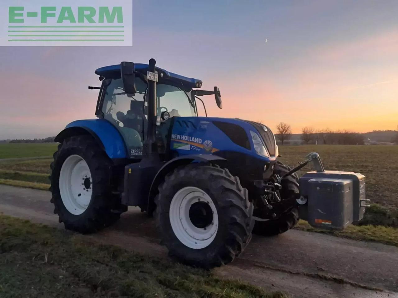 New Holland t7.210ac - Traktor: das Bild 2 New Holland t7.210ac - Traktor: das Bild 2