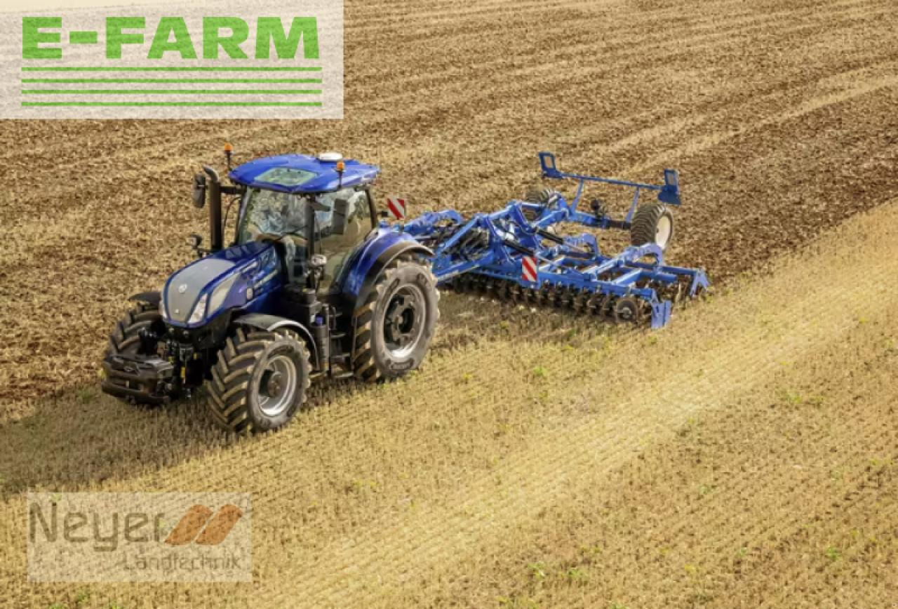 New Holland t7.300 blue power - Traktor: das Bild 4 New Holland t7.300 blue power - Traktor: das Bild 4