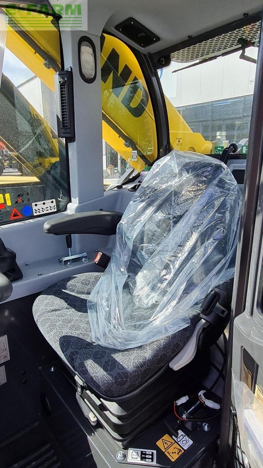 Teleskoplader New Holland th5.26: das Bild 10