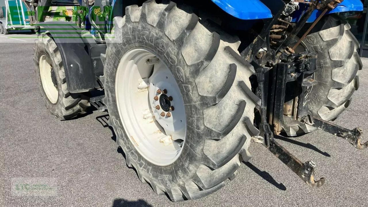 Traktor New Holland tl 80 a A: das Bild 17