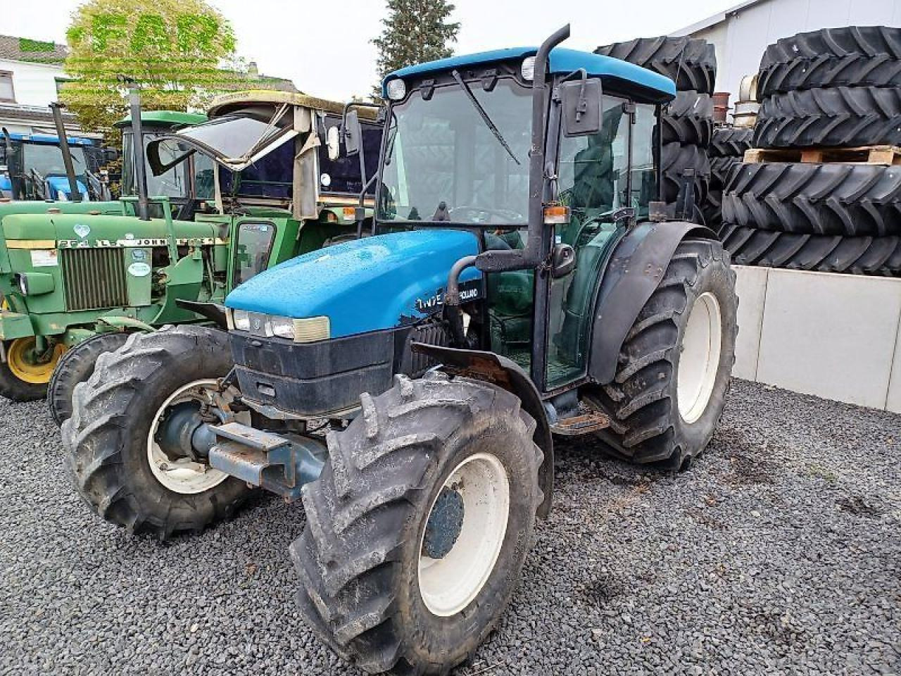 New Holland tn 75 s S - Traktor: das Bild 1 New Holland tn 75 s S - Traktor: das Bild 1