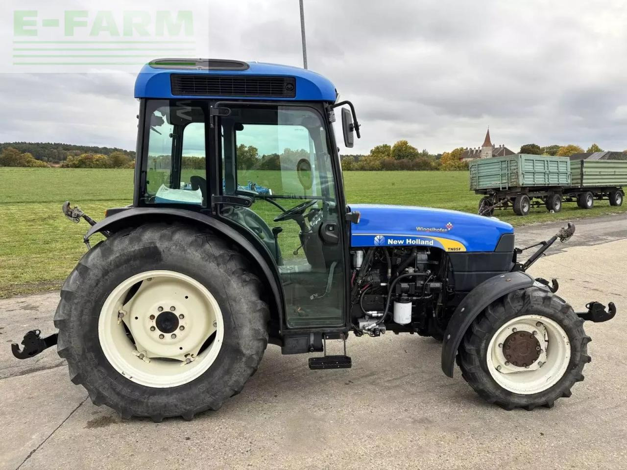 New Holland tn 85 fa dt supersteer - Traktor: das Bild 5 New Holland tn 85 fa dt supersteer - Traktor: das Bild 5