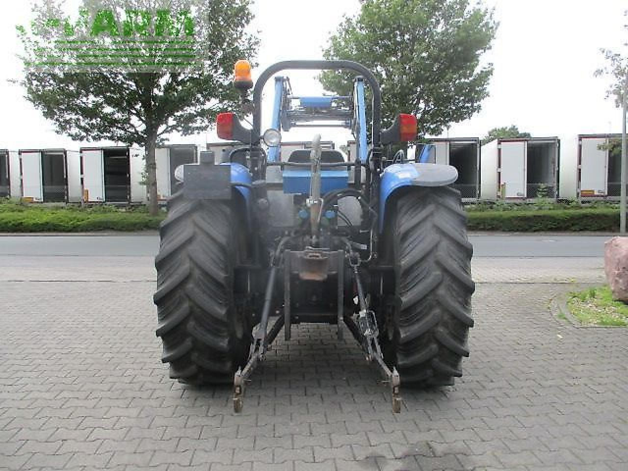 New Holland tn70 a niedrige bauhöhe - Traktor: das Bild 4 New Holland tn70 a niedrige bauhöhe - Traktor: das Bild 4