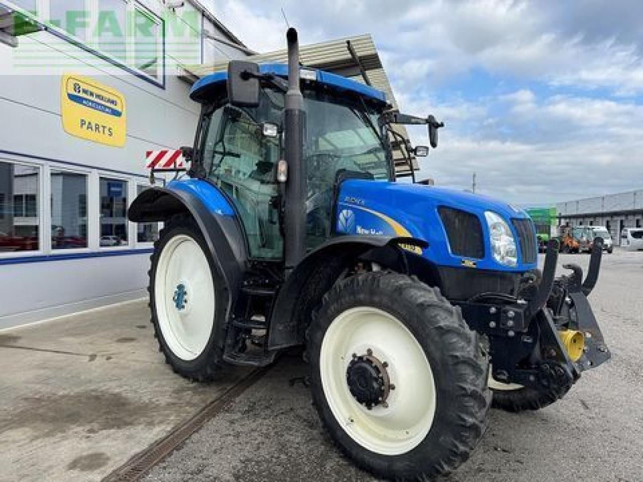 New Holland ts 110 a - Traktor: das Bild 2 New Holland ts 110 a - Traktor: das Bild 2