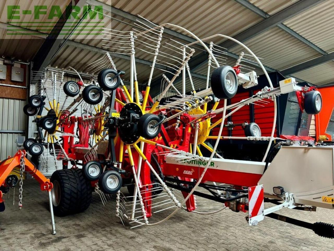 Pöttinger top 1403 c - Heuwender/ Wenderechen: das Bild 2 Pöttinger top 1403 c - Heuwender/ Wenderechen: das Bild 2