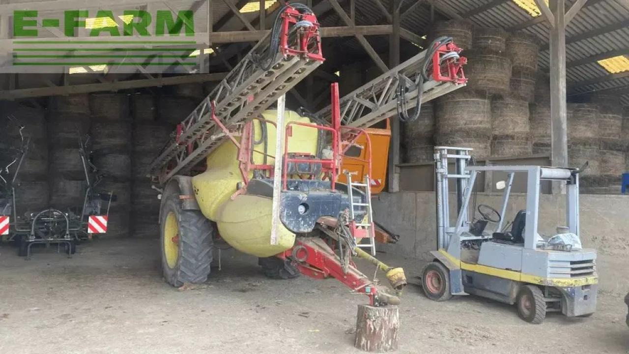 Rau pk100c50c explorer 5200l - Anhängespritze: das Bild 2 Rau pk100c50c explorer 5200l - Anhängespritze: das Bild 2