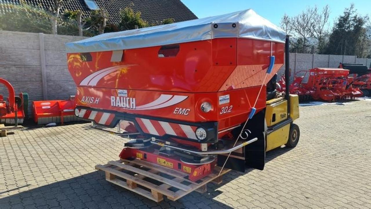 Rauch axis h 30.2 emc varispread pro isobus förderfähig! - Düngerstreuer: das Bild 1 Rauch axis h 30.2 emc varispread pro isobus förderfähig! - Düngerstreuer: das Bild 1