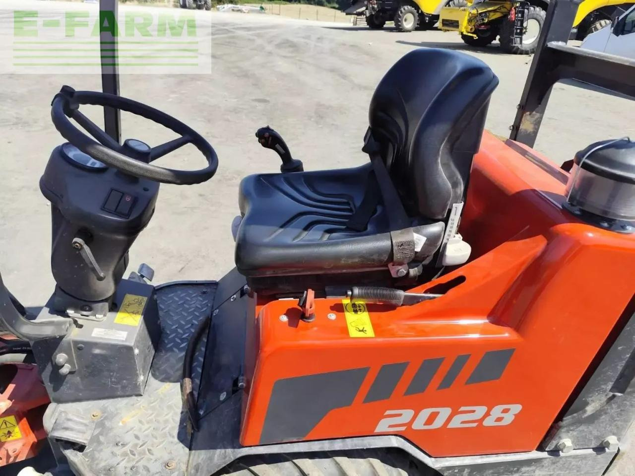 Schäffer 2028 - Teleskoplader: das Bild 2 Schäffer 2028 - Teleskoplader: das Bild 2