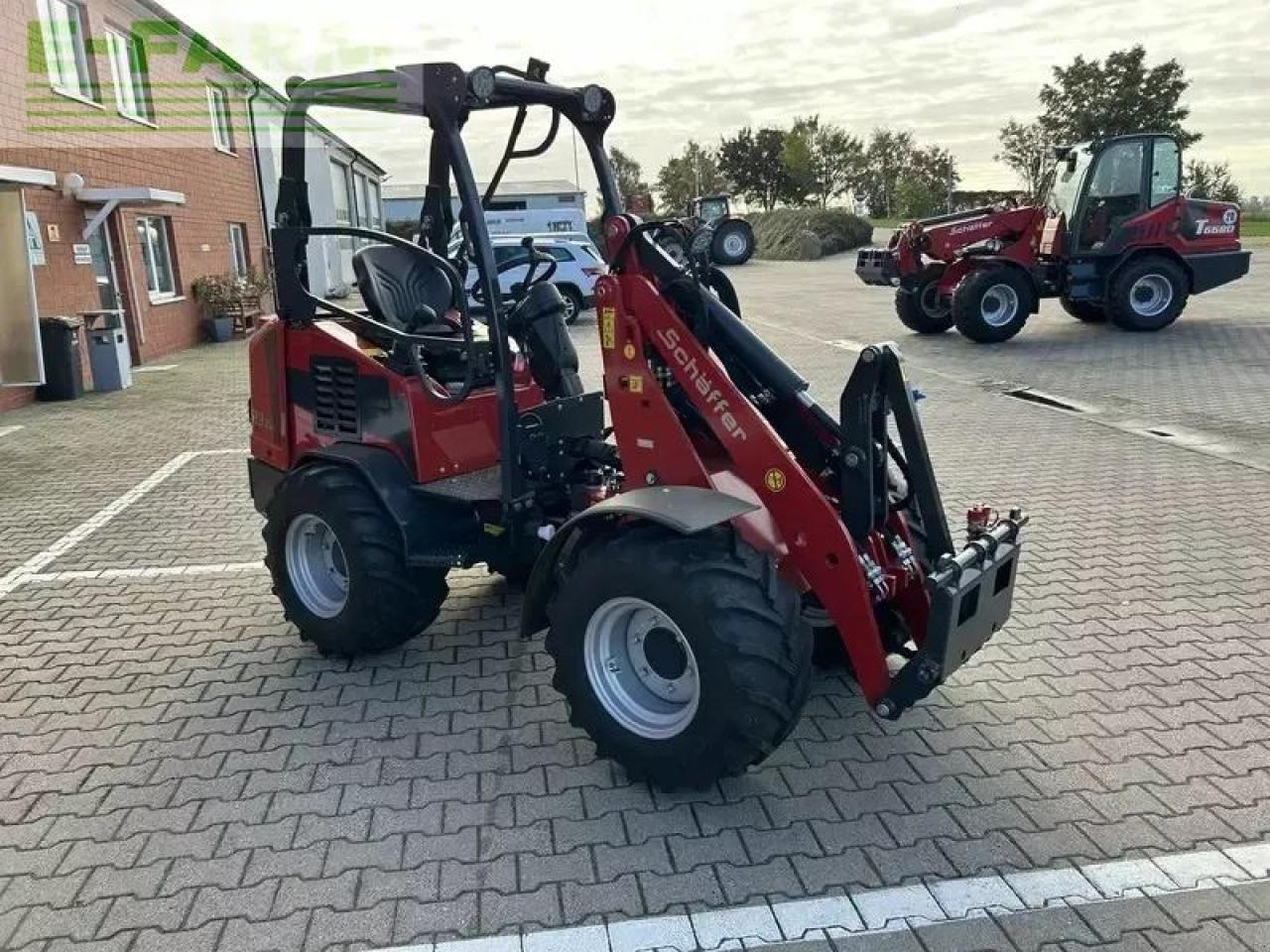 Schäffer 23 e - Minibagger: das Bild 3 Schäffer 23 e - Minibagger: das Bild 3