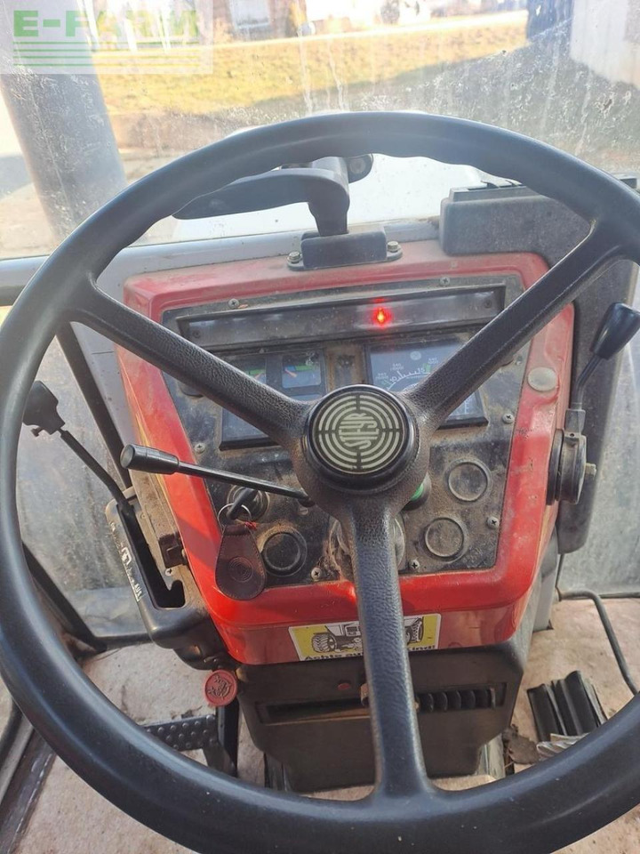 Steyr 955 - Traktor: das Bild 3 Steyr 955 - Traktor: das Bild 3