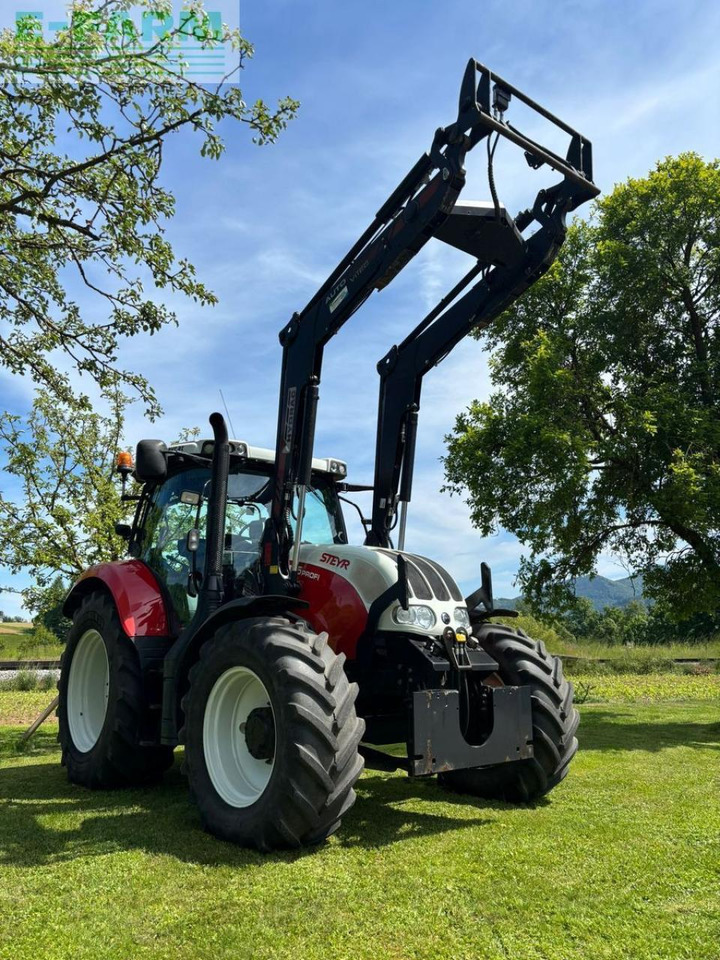 Steyr profi 6125 - Traktor: das Bild 2 Steyr profi 6125 - Traktor: das Bild 2