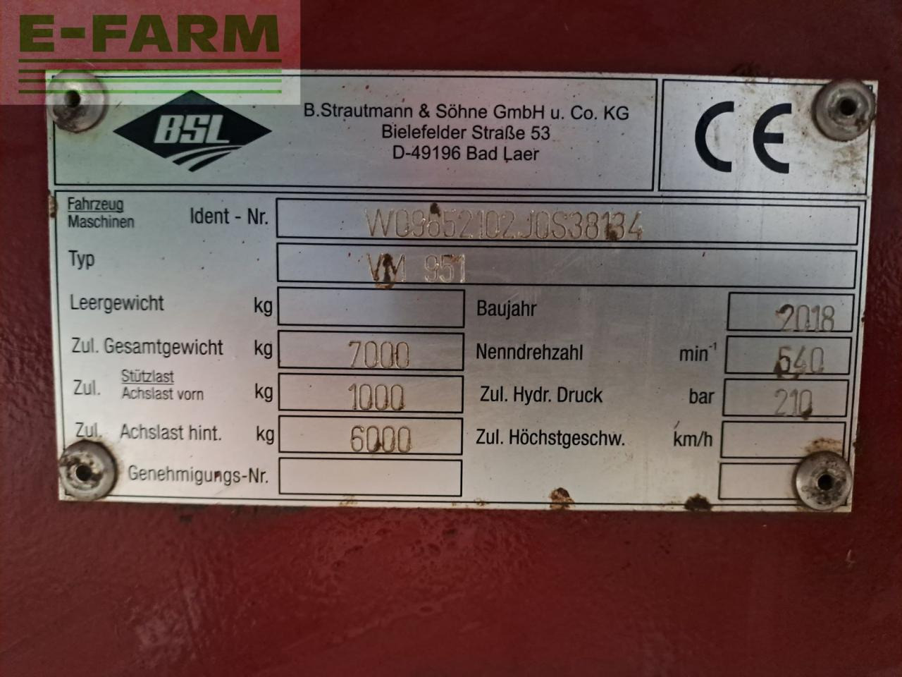 Strautmann Verti-Mix 951 - Fütterungstechnik: das Bild 3 Strautmann Verti-Mix 951 - Fütterungstechnik: das Bild 3
