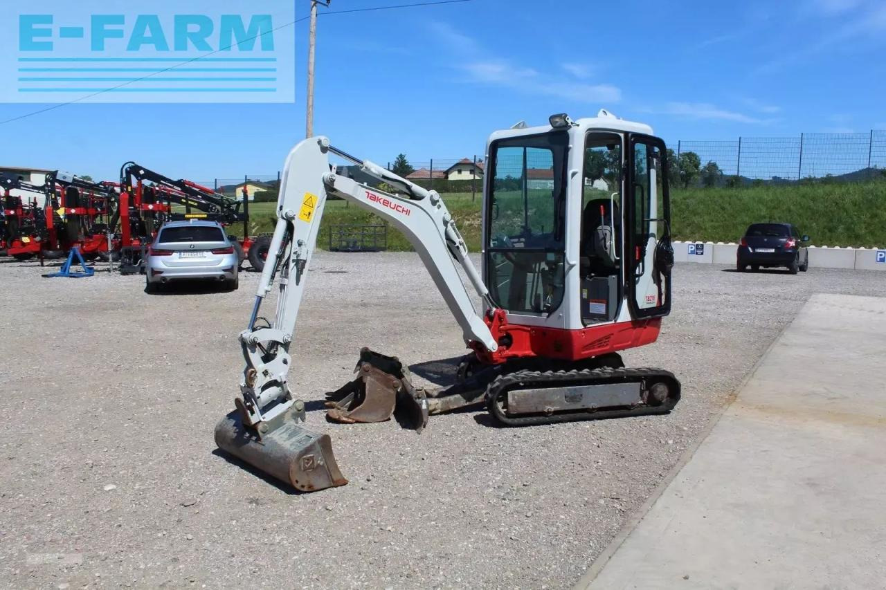 Takeuchi minibagger tb 216 mit powertilt - Minibagger: das Bild 1 Takeuchi minibagger tb 216 mit powertilt - Minibagger: das Bild 1