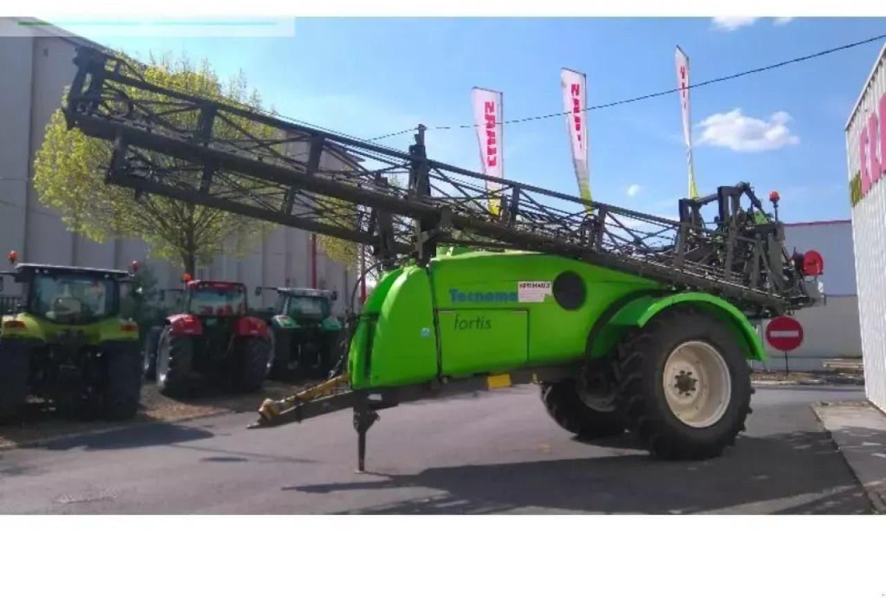Tecnoma fortis 4300 - Anhängespritze: das Bild 1 Tecnoma fortis 4300 - Anhängespritze: das Bild 1
