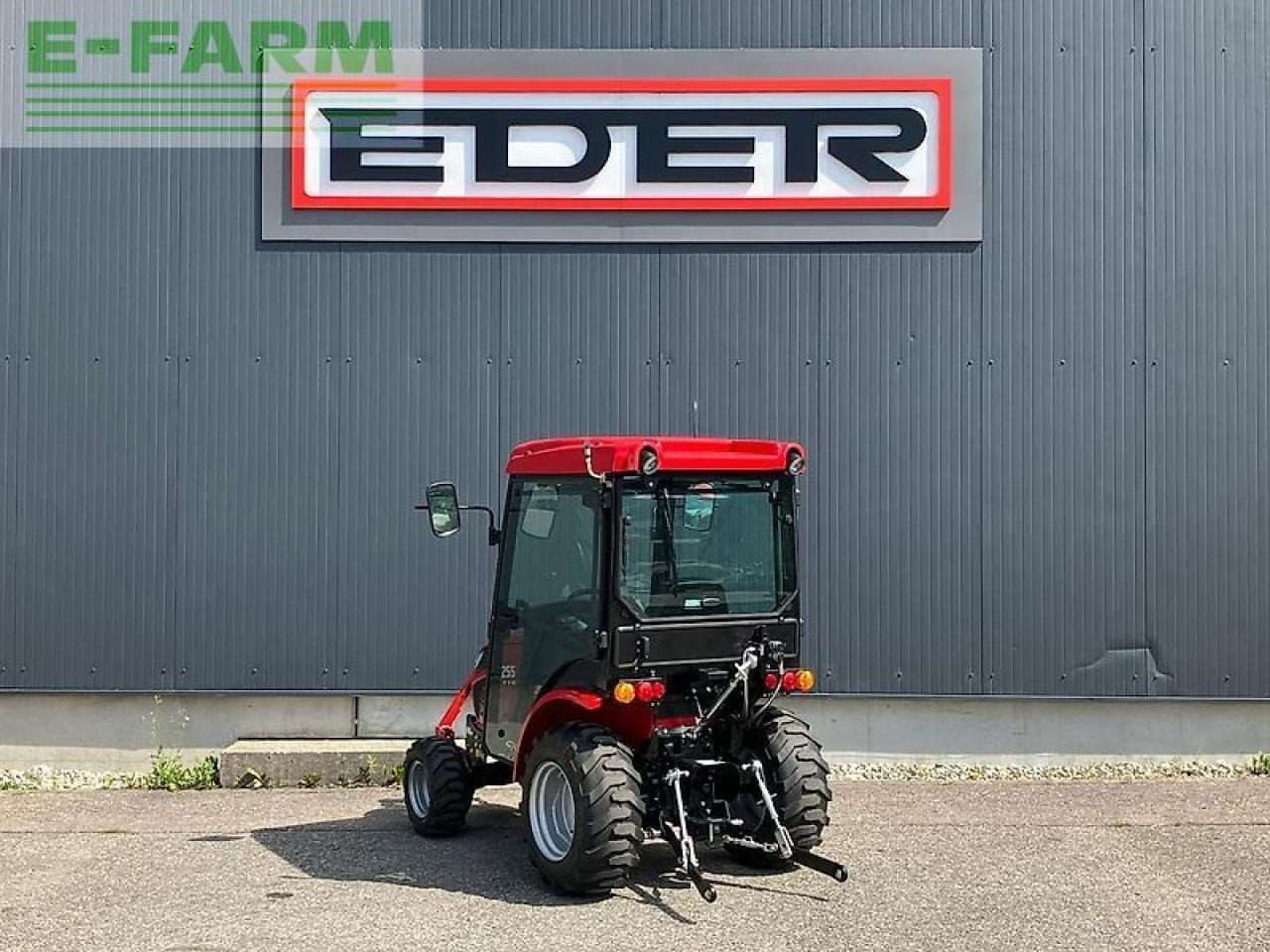 Tym ts 255 nh kabine - Traktor: das Bild 3 Tym ts 255 nh kabine - Traktor: das Bild 3