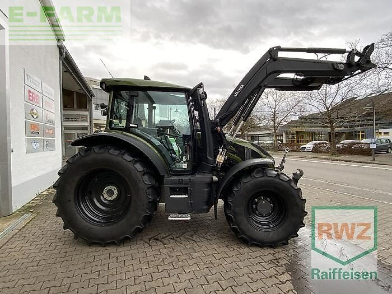 Traktor Valtra g135 v schlepper: das Bild 7