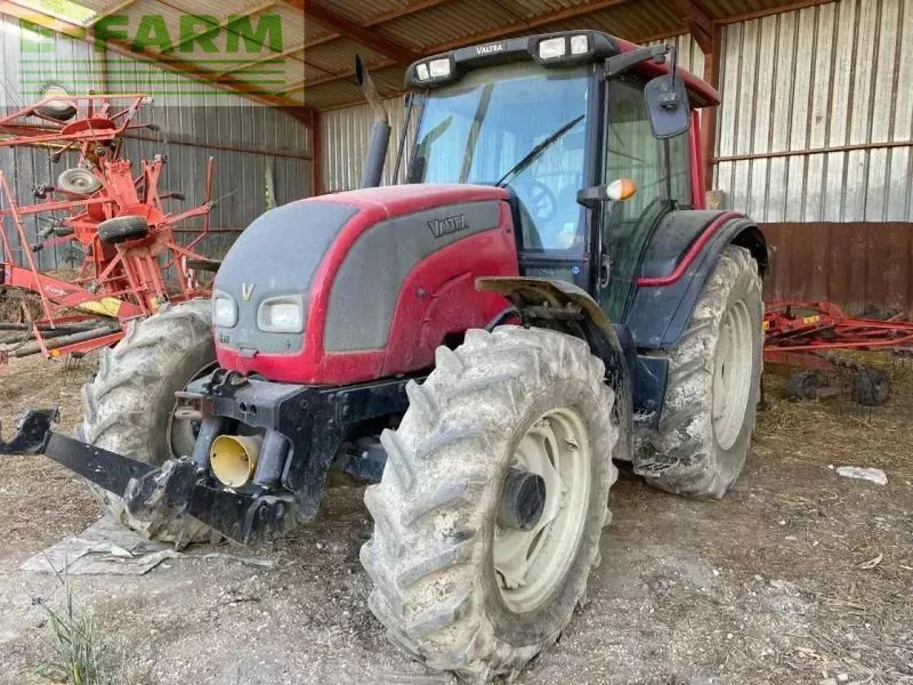 Valtra n111 - Traktor: das Bild 1 Valtra n111 - Traktor: das Bild 1