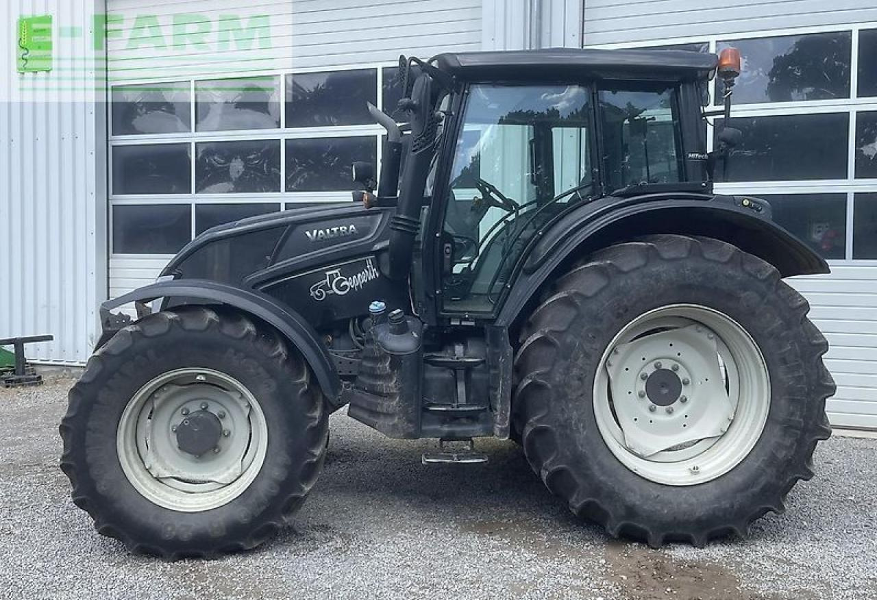 Valtra n123 - Traktor: das Bild 3 Valtra n123 - Traktor: das Bild 3